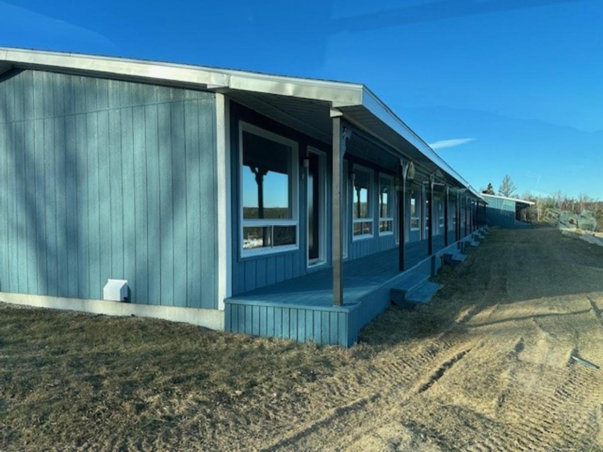 Hebergement Fort Prevel Saint Georges De Malbaie Exterior photo