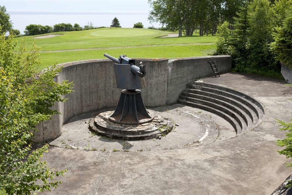 Hebergement Fort Prevel Saint Georges De Malbaie Exterior photo